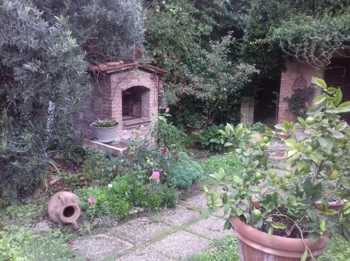Casa Patti Alle Porte Di סיינה מראה חיצוני תמונה